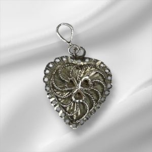 Sterling Silver Lace Heart Pendant w/Bow 1" x 3/4"