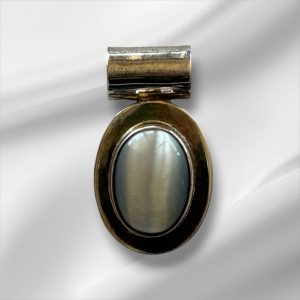 Sterling Silver Pendant with White/Gray Stone 1-3/8" x 3/4"