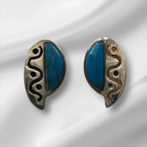 Sterling Silver Pierced Earrings w/Turquois Colored Stone
