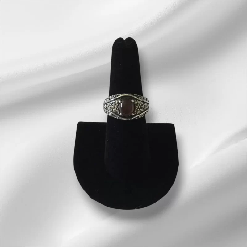 Sterling Silver Ring w/Brown Stone, Size 7.5