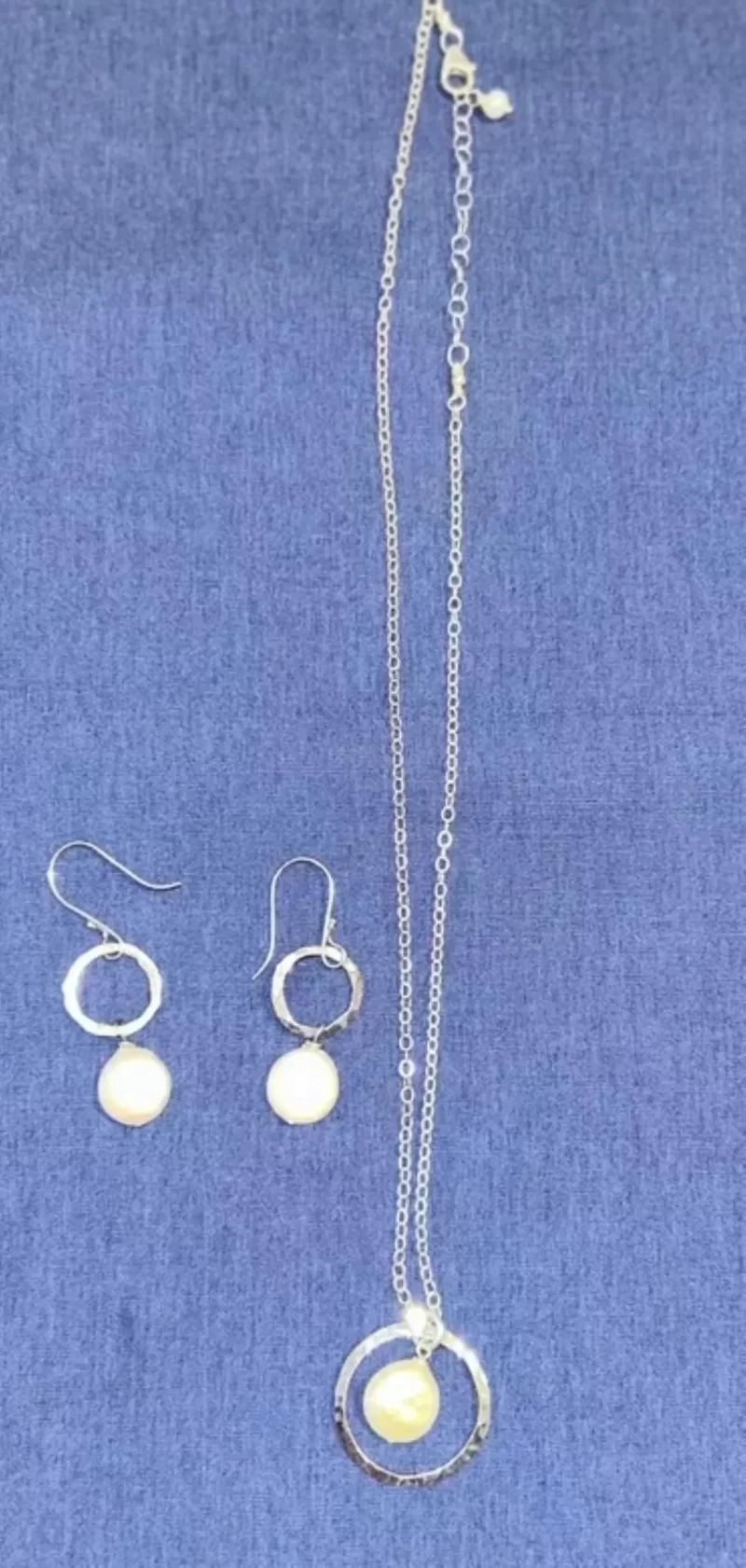 Sterling Silver And Pearl Necklace w/ Matching Earrings - Image 5