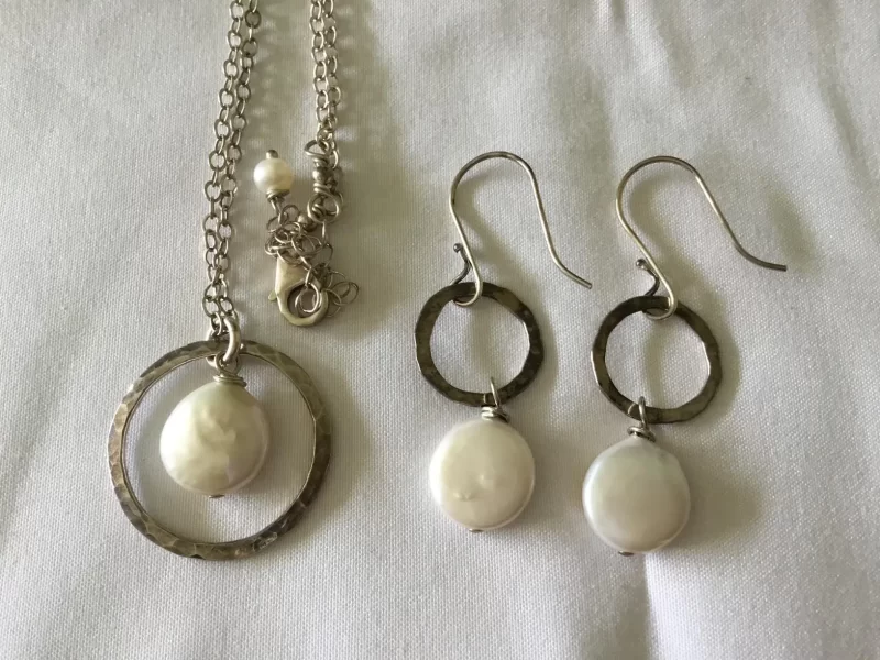Sterling Silver And Pearl Necklace w/ Matching Earrings - Image 2