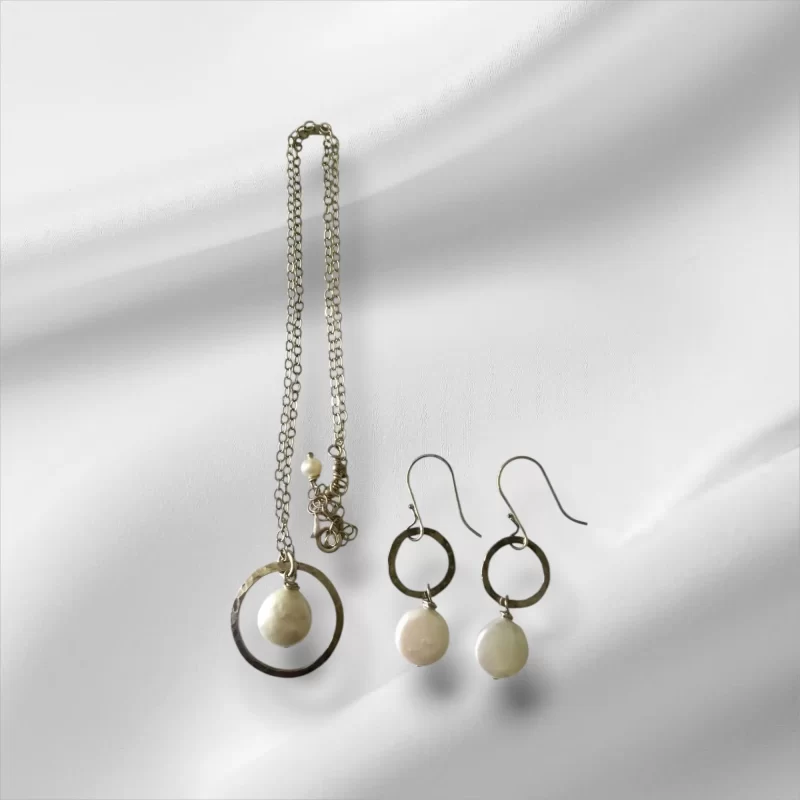 Sterling Silver And Pearl Necklace w/ Matching Earrings