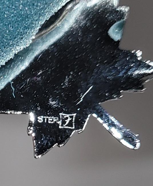 Brushed & Etched Sterling Silver Maple Leaf Pin 1" - Image 2