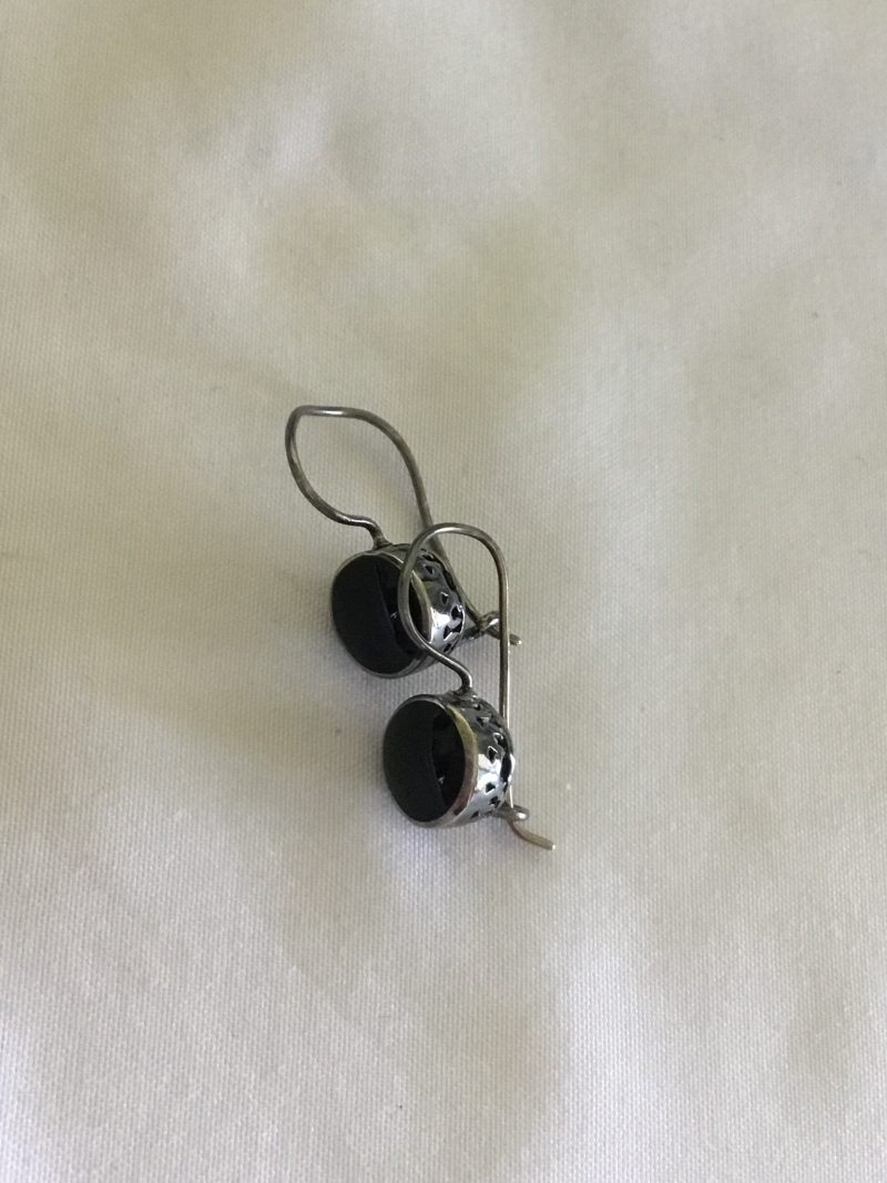 Sterling Silver And Onyx Dangle Pierced Earrings 1/2" - Image 5