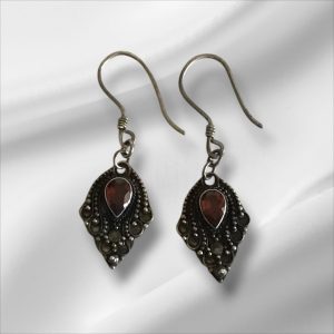 Vintage Sterling Silver Pierced Dangly Earrings w/Brown Stone 3/4"