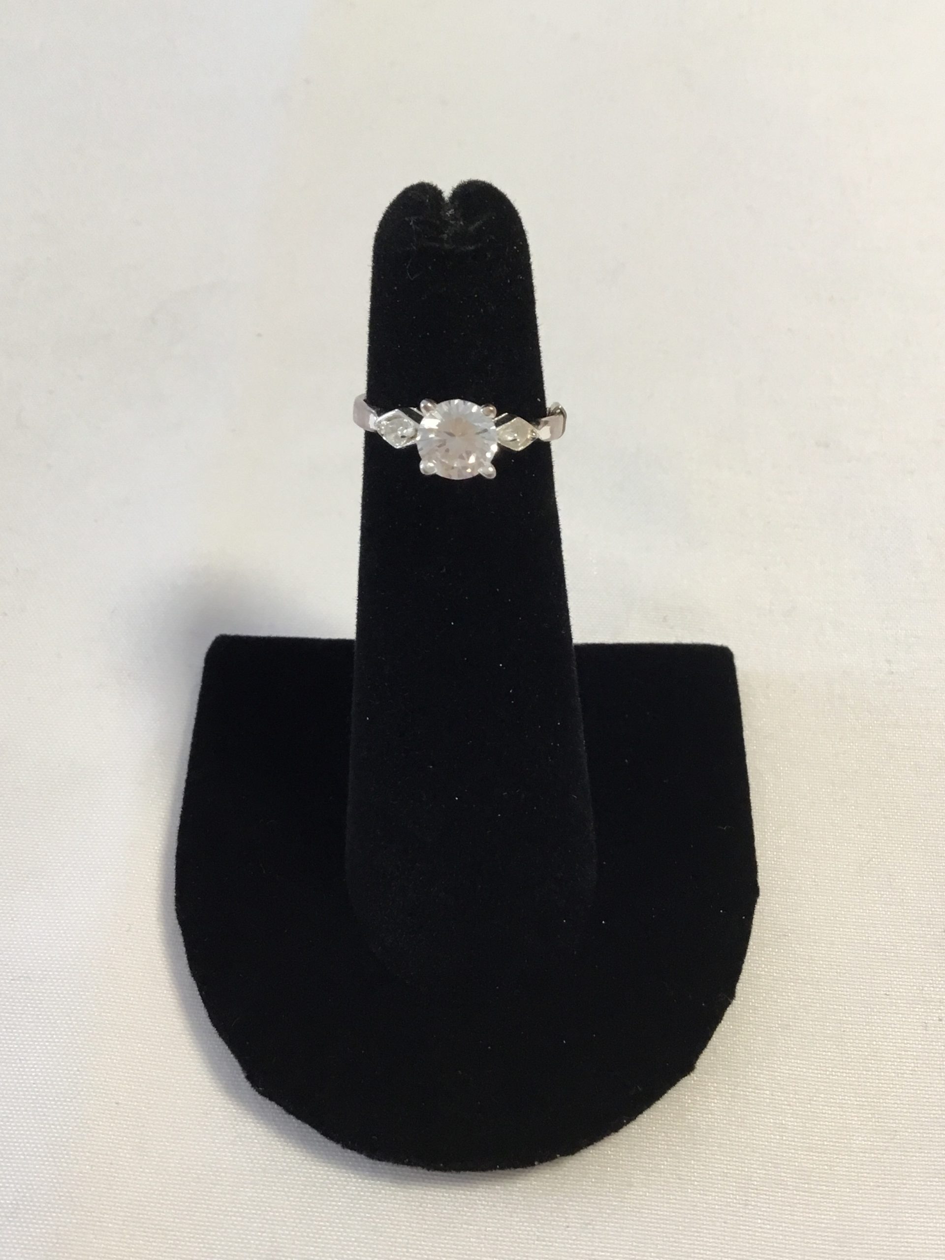 Sterling Silver CZ Size 4 Ring w/Sizer - Image 6