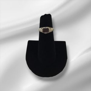 Sterling Silver Ring w/Red Stone, Size 6
