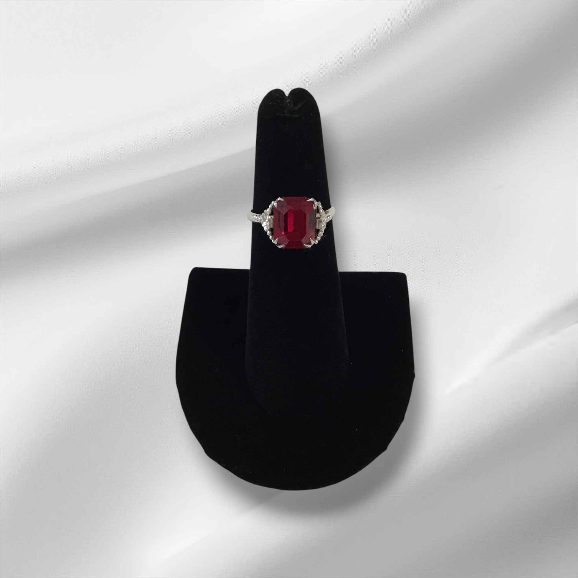 Sterling Silver Ring w/Red Stone, Size 6 - STUNNING