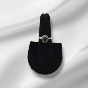 Sterling Silver Ring w/Black Stone, Size 6.5