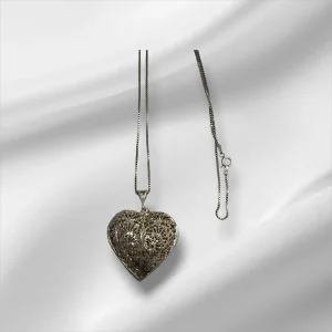 Sterling Silver Filigree Heart Pendant w/30" Chain