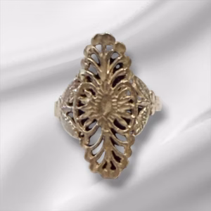 Sterling Silver Ring w/Scroll Design, Size 5.5